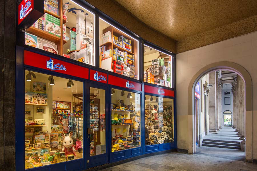 contatti-giocattoli-nano-bleu-milano